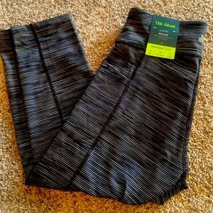 Women’s Capri Leggings